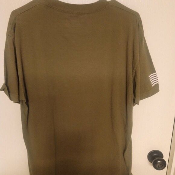 ~ mens green Keep calm and chive on t shirt - Picture 2 of 3